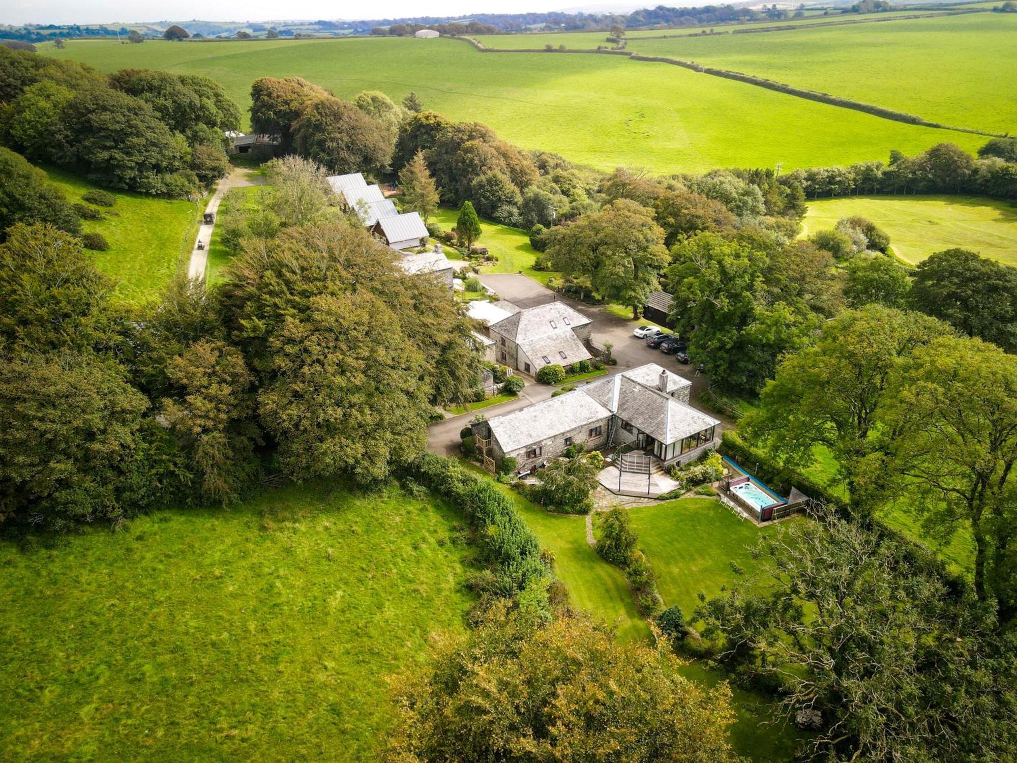 Ta Mill Cottages & Lodges - Meadowview Chalet 1 Launceston Esterno foto